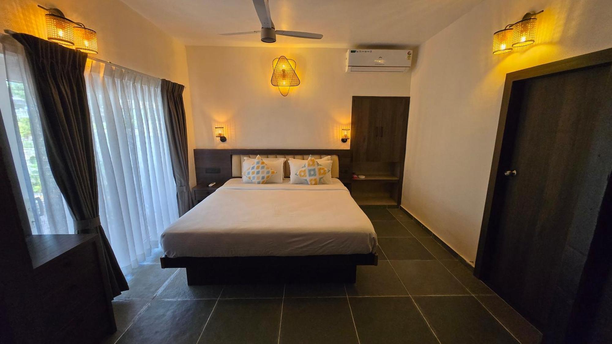 Ether Marari Beachfront Mararikulam Buitenkant foto